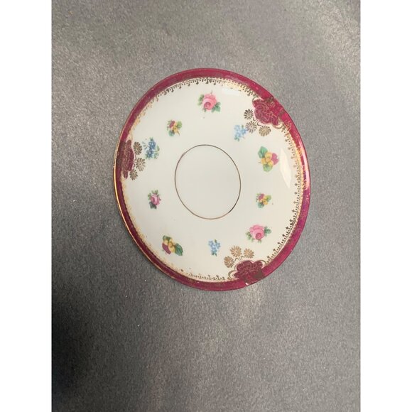 Victoria Austria Vintage Porcelain 3 Tea Cup & 2 Saucer Set - Picture 9 of 16